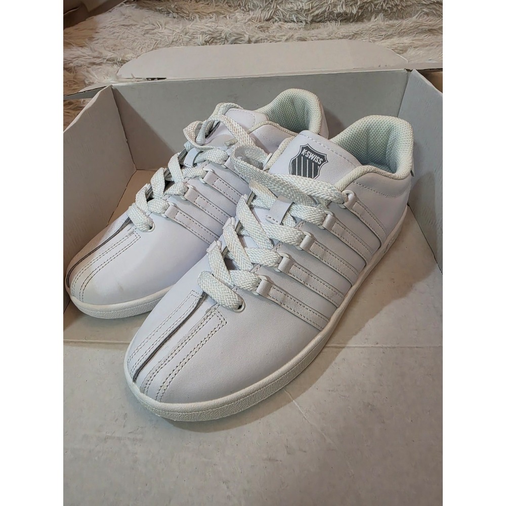 K-Swiss Classic VN Triple White Leather Sneakers Kids 4.5 Womens 6 83343-101-M